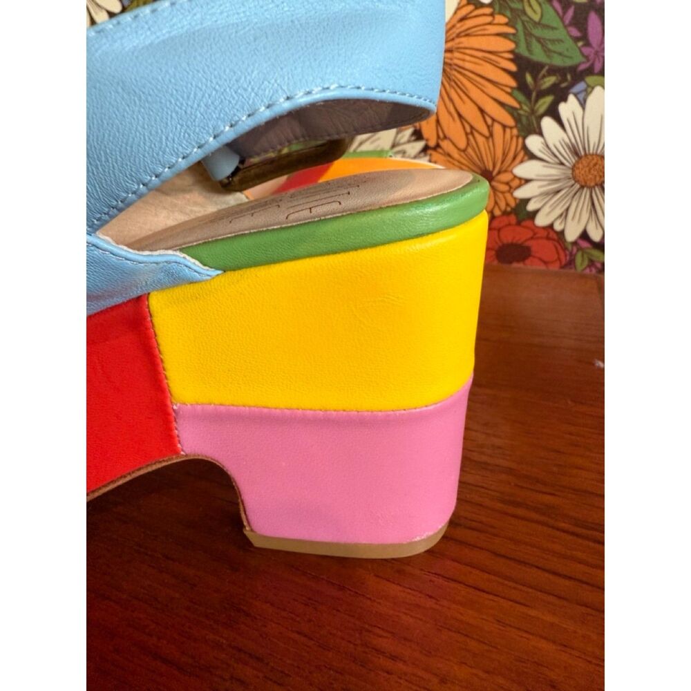 Charlotte Stone x Aelfie Elena in Size 7 Rainbow Platform Sandal Open Toe - Picture 8 of 8